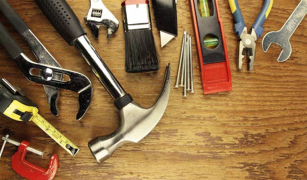 使用工具加经验分享 两个月干出七个网站日收 (使用工具的作用)